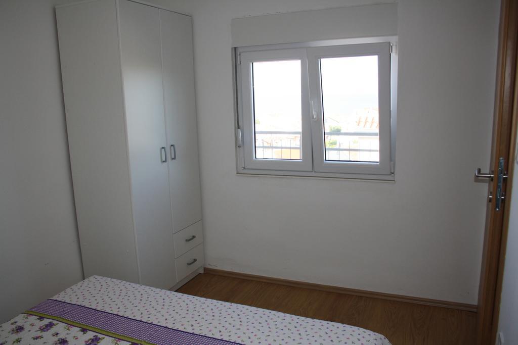 Apartments Suker Trogir Exterior photo